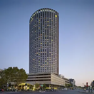 Hyatt Regency Etoile Paříž